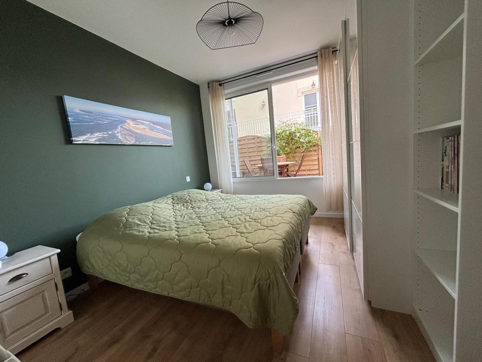 3 Pieces Avec Terrasse Arboree Appartement Arcachon